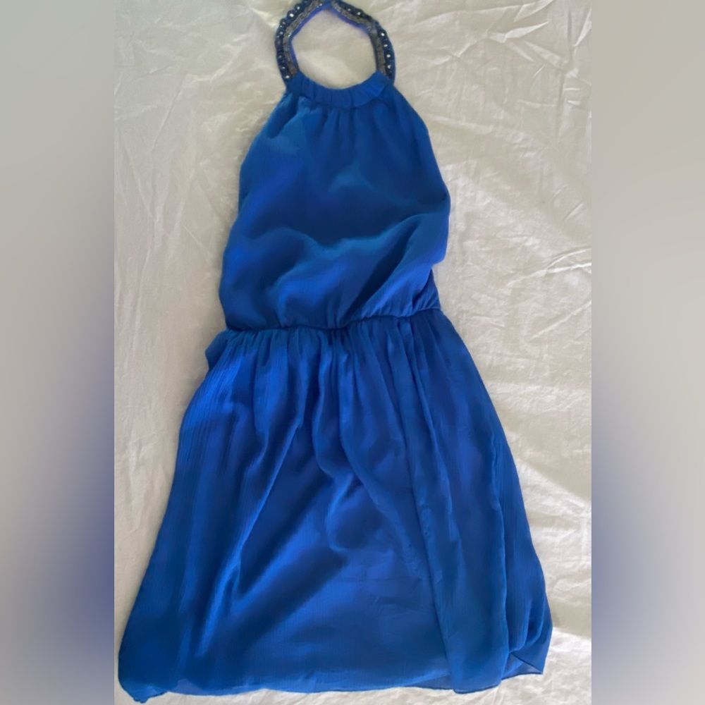 Blue halter dress with elastic waist & jewelry around the neck